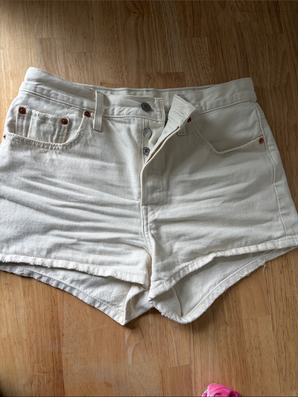 Levi's Cream High-Rise Denim Shorts